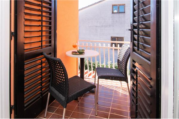 Apartment A2, for 4 persons