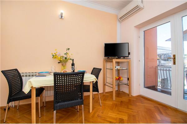 Apartment A1, for 3 persons
