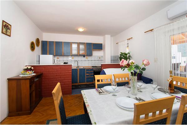 Ferienwohnung A1, für 6 Personen