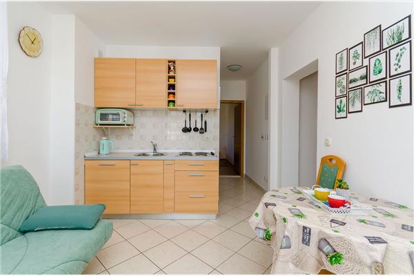 Apartment A1, for 5 persons