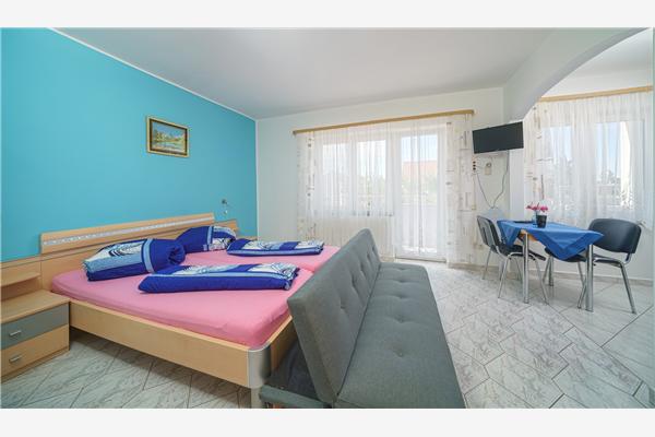 Apartment A1, for 3 persons
