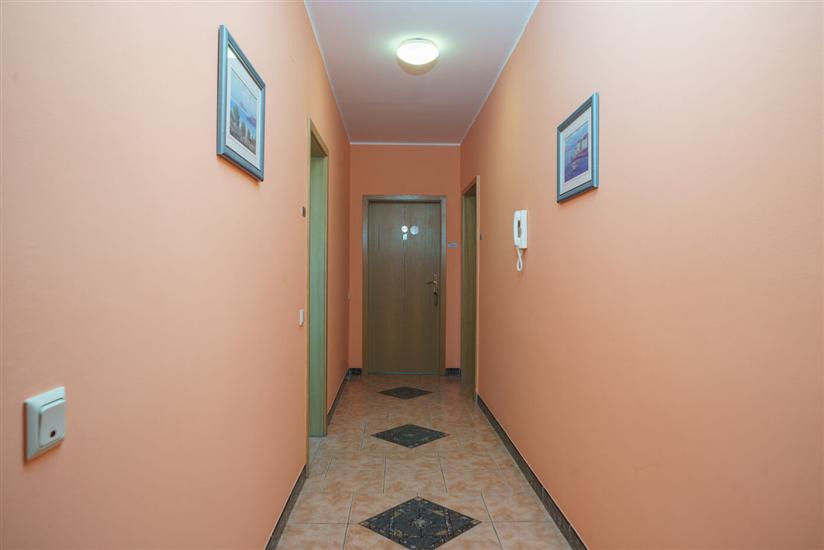 Apartment A6, for 2 persons