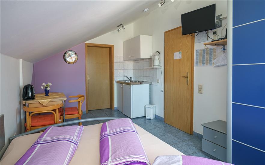 Apartment A6, for 2 persons