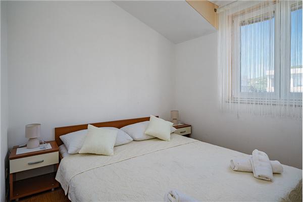 Apartment A2, for 5 persons