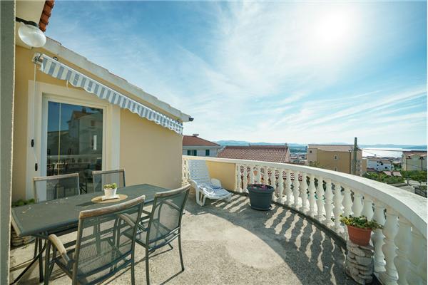 Apartment A2, for 5 persons