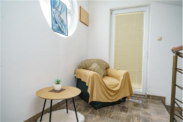 Apartment A2, for 5 persons