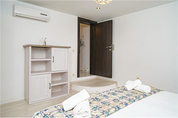Apartment A1, for 3 persons