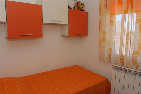 Apartment A1, for 6 persons