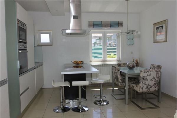 Apartment A1, for 6 persons