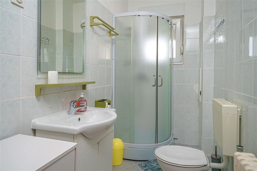 Apartment A1, for 8 persons