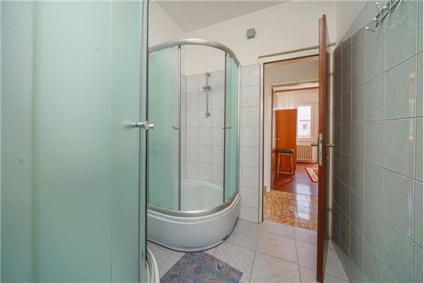 Apartment A1, for 8 persons