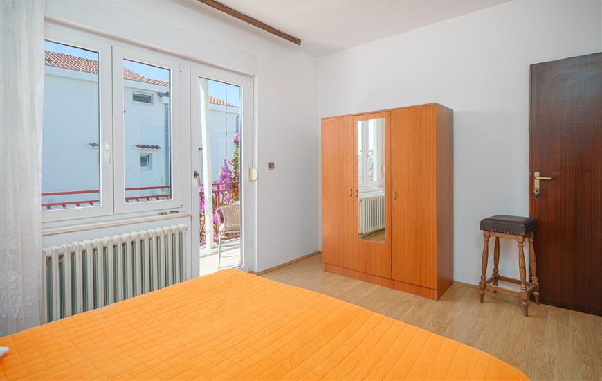 Apartment A1, for 8 persons
