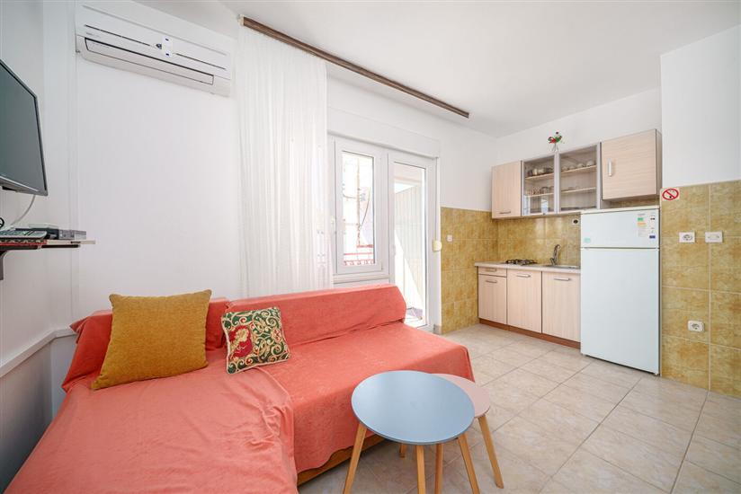 Apartment A2, for 3 persons