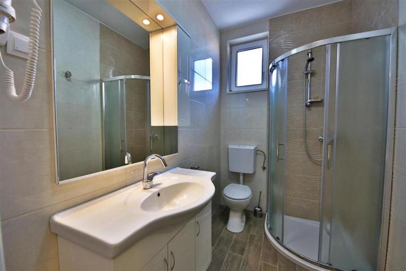 Room S3, for 2 persons