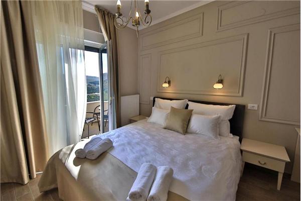 Room S4, for 2 persons