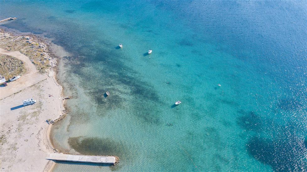 Apartment Robyn on the beach