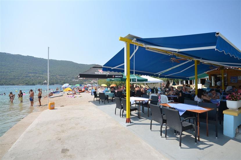 Apartments Oliva