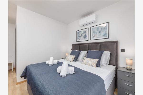 House K1, for 14 persons