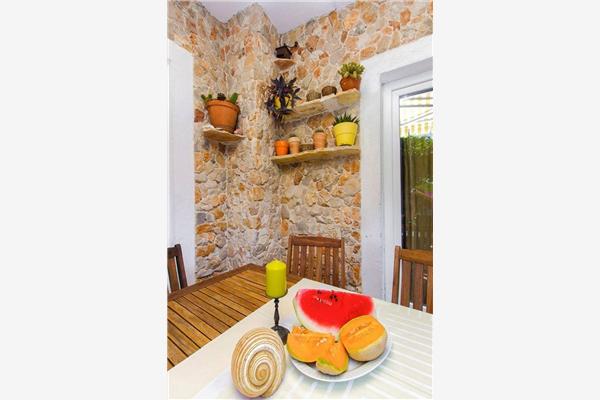 Apartman A2, na 5 osebe