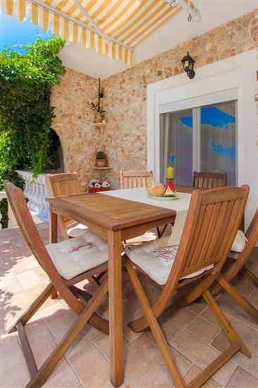 Apartman A2, na 5 osebe