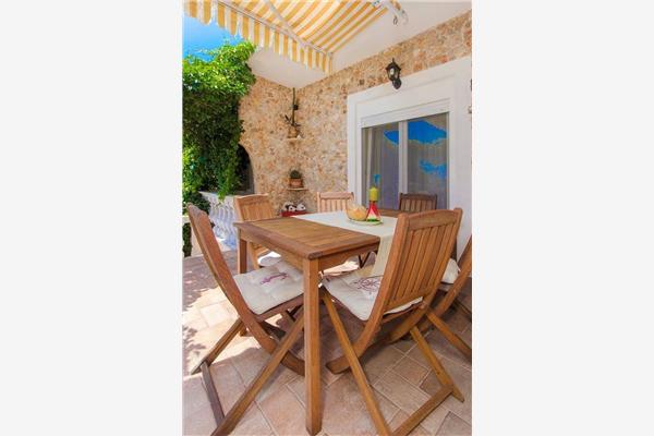 Apartman A2, na 5 osebe