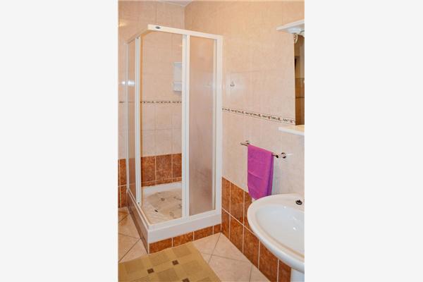 Apartman A1, na 6 osebe