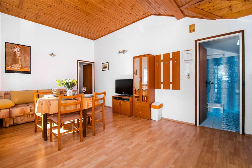 Apartment A2, for 4 persons