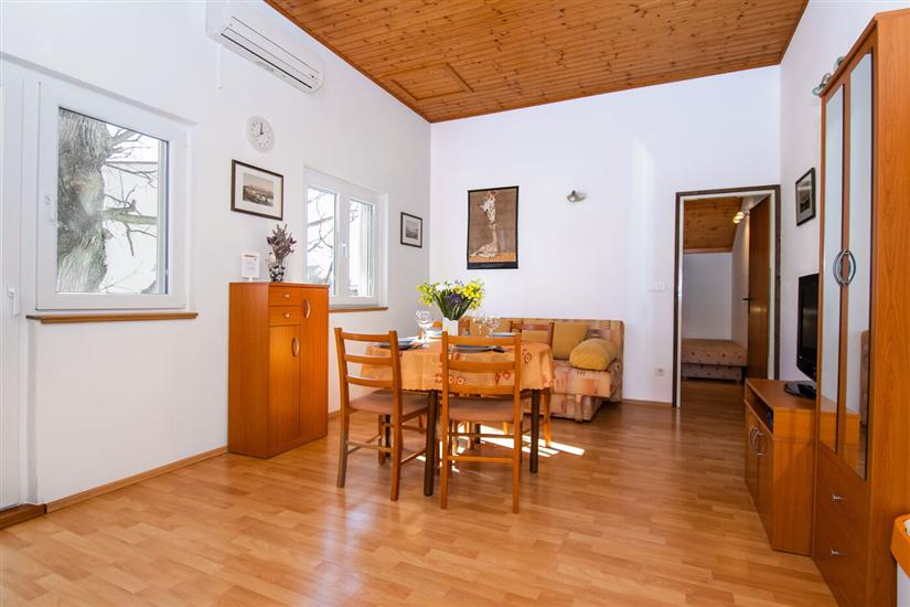 Apartment A2, for 4 persons