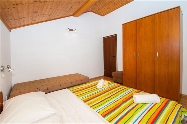 Apartment A2, for 4 persons