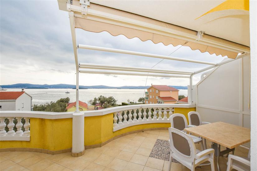 Apartment A2, for 4 persons