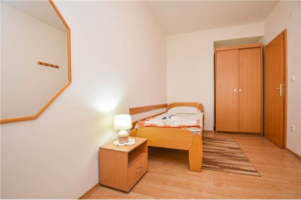 Apartment A2, for 4 persons