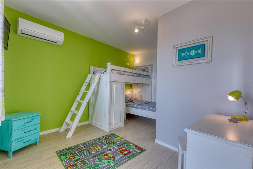 House K1, for 9 persons