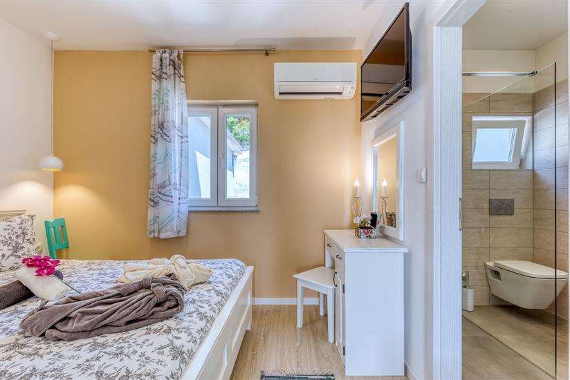 House K1, for 9 persons