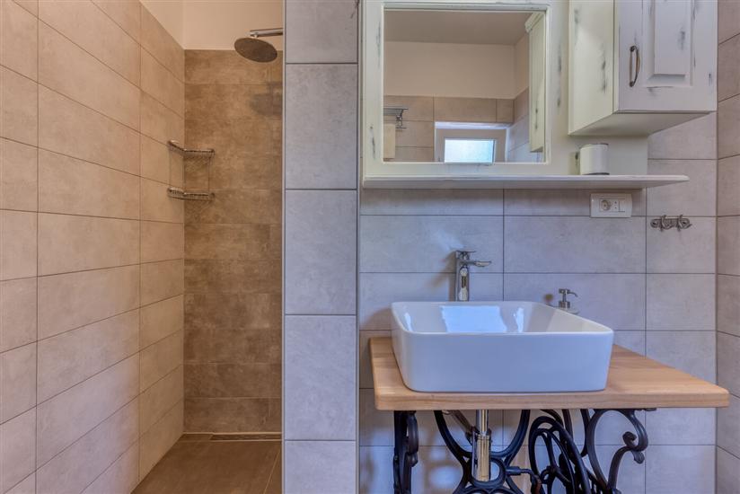 House K1, for 9 persons