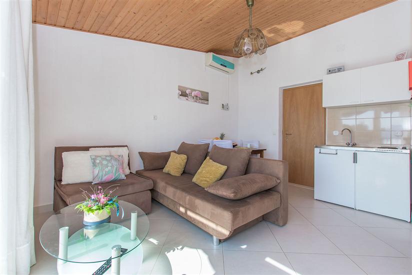 Apartment A2, for 4 persons