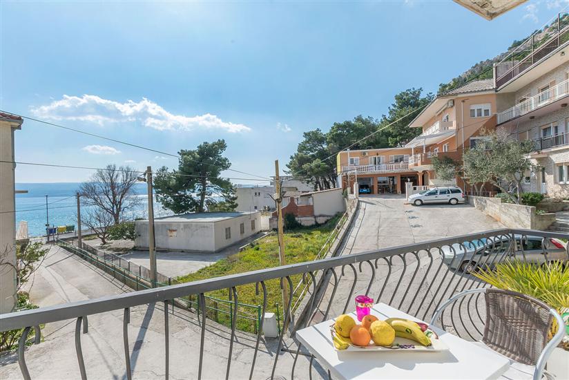 Apartment A4, for 5 persons