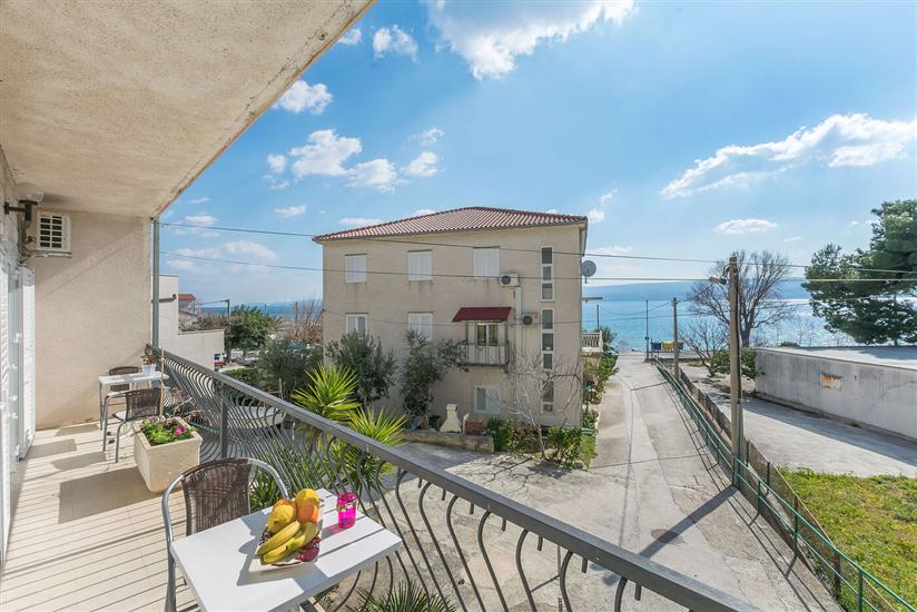 Apartment A4, for 5 persons