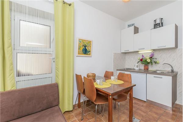 Apartment A5, for 2 persons