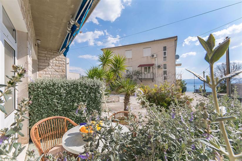 Apartment A5, for 2 persons