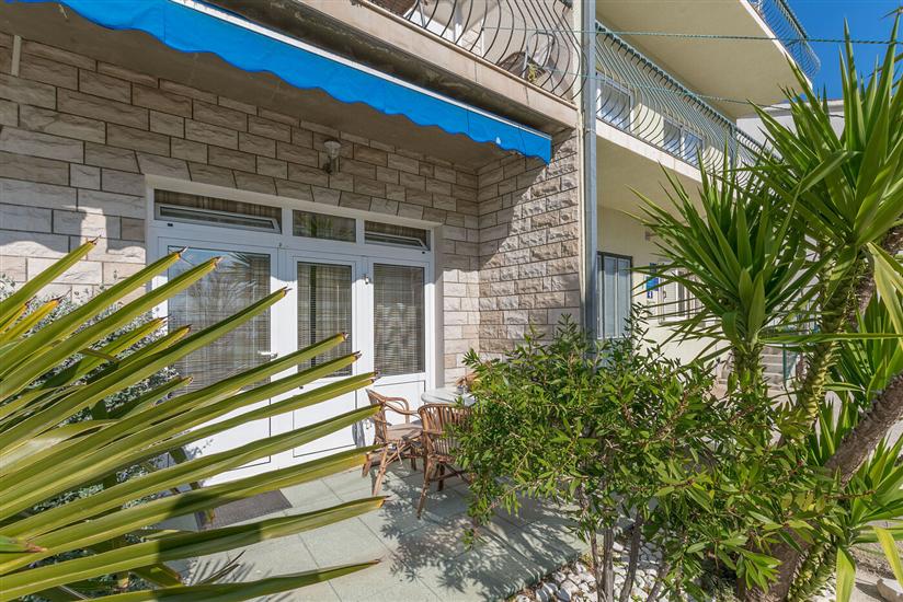 Apartment A6, for 2 persons