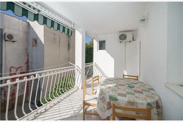 Apartman A2, za 3 osoba/e