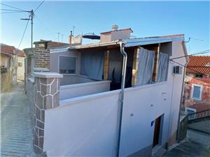 Apartment North Dalmatian islands,BookKarlaFrom 285 €