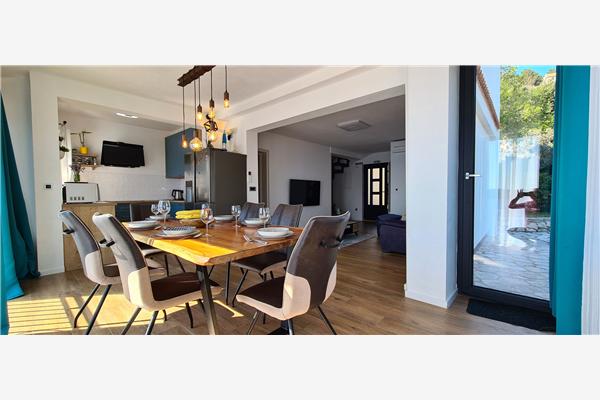 House K1, for 8 persons