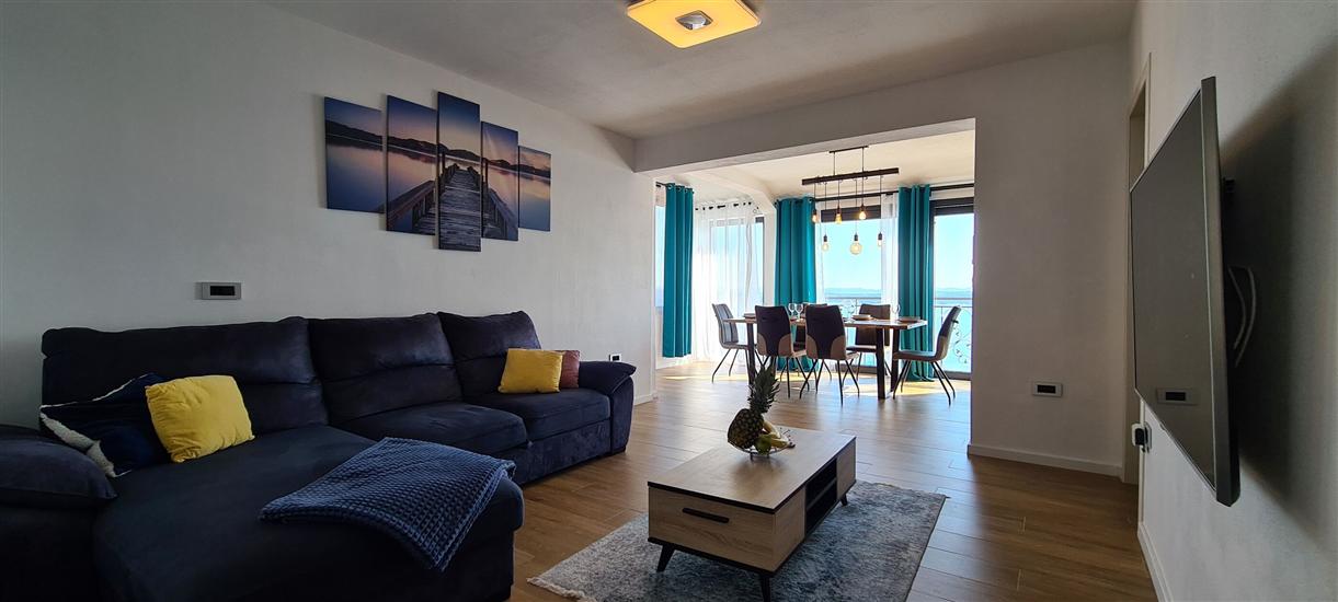 House K1, for 8 persons