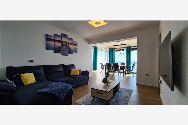 House K1, for 8 persons