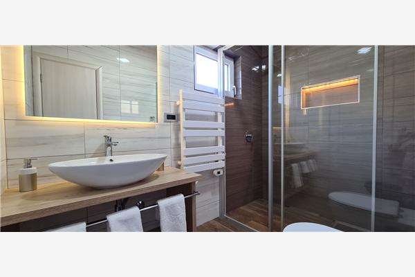 House K1, for 8 persons