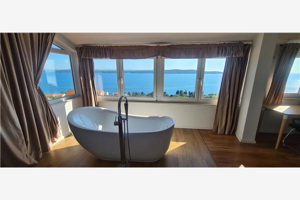 House K1, for 8 persons