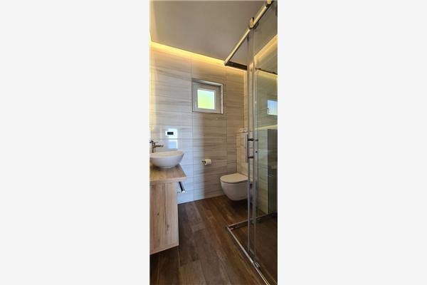 House K1, for 8 persons