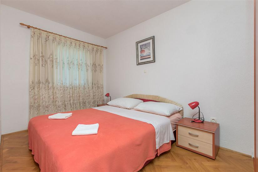 Apartment A2, for 3 persons