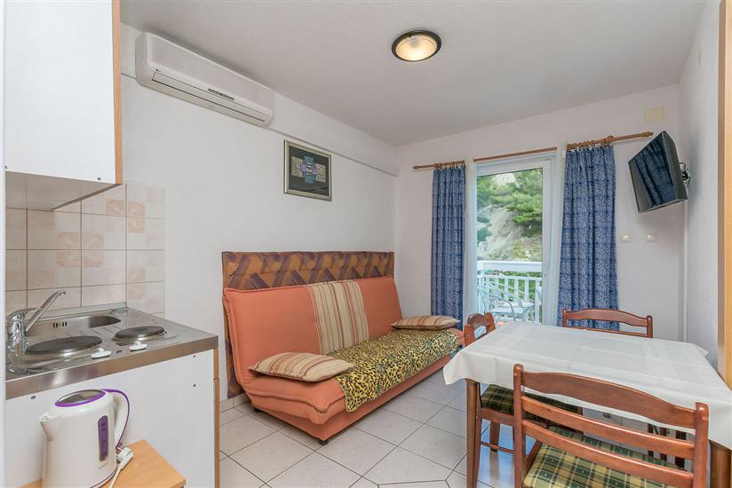 Apartment A2, for 3 persons